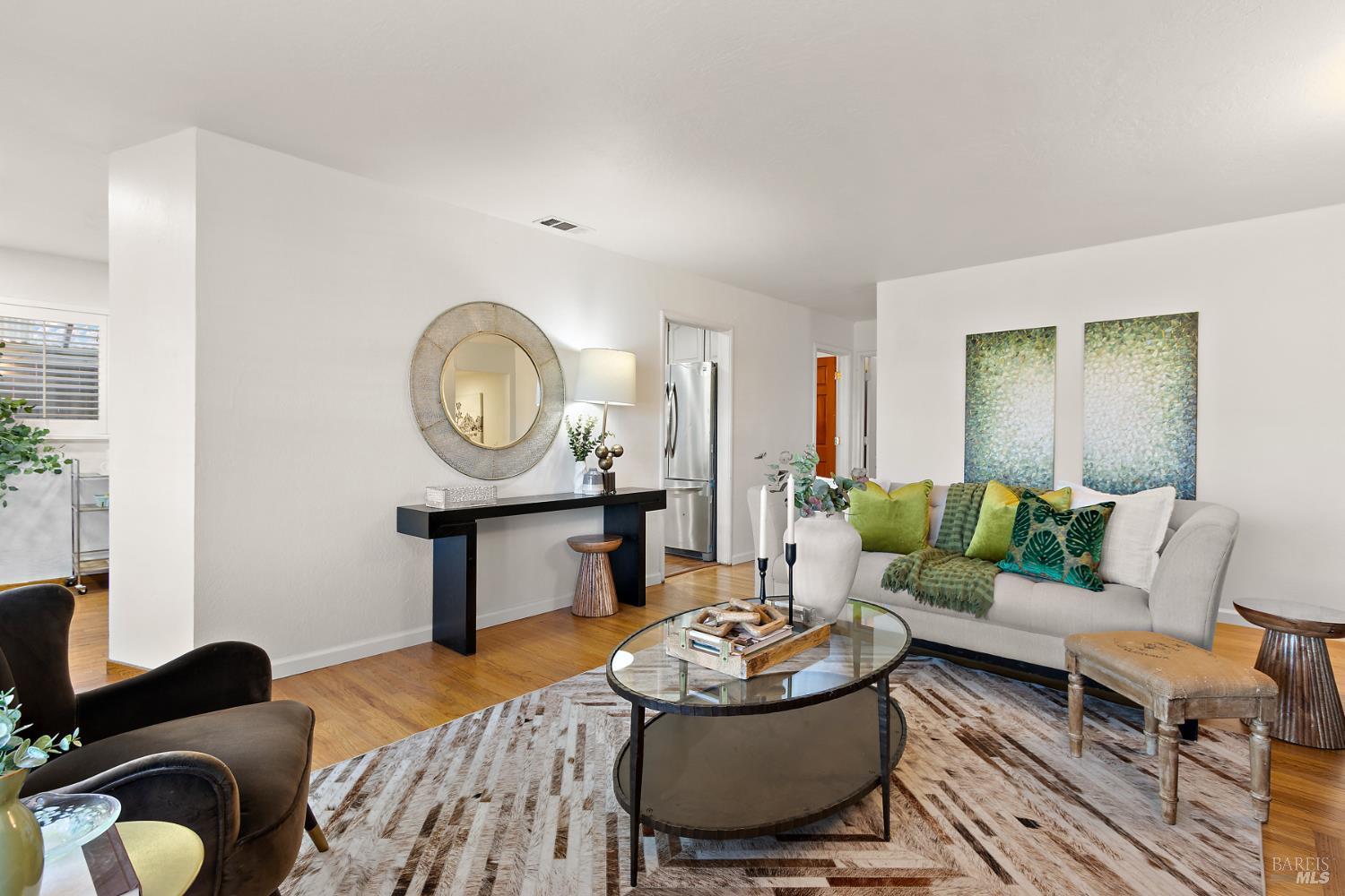 Detail Gallery Image 7 of 29 For 443 Baywood Dr, Vallejo,  CA 94591 - 3 Beds | 2 Baths