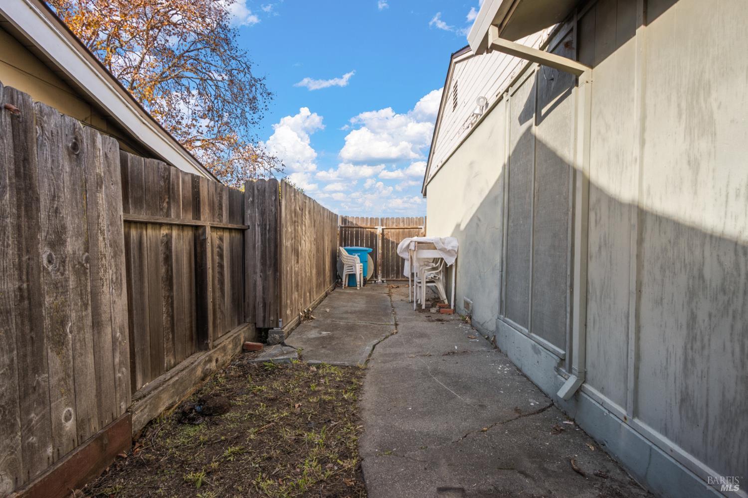 Detail Gallery Image 28 of 29 For 443 Baywood Dr, Vallejo,  CA 94591 - 3 Beds | 2 Baths