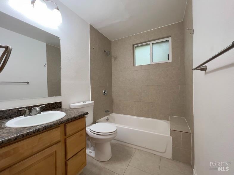 Detail Gallery Image 17 of 32 For 1769 3rd St, Napa,  CA 94559 - – Beds | – Baths