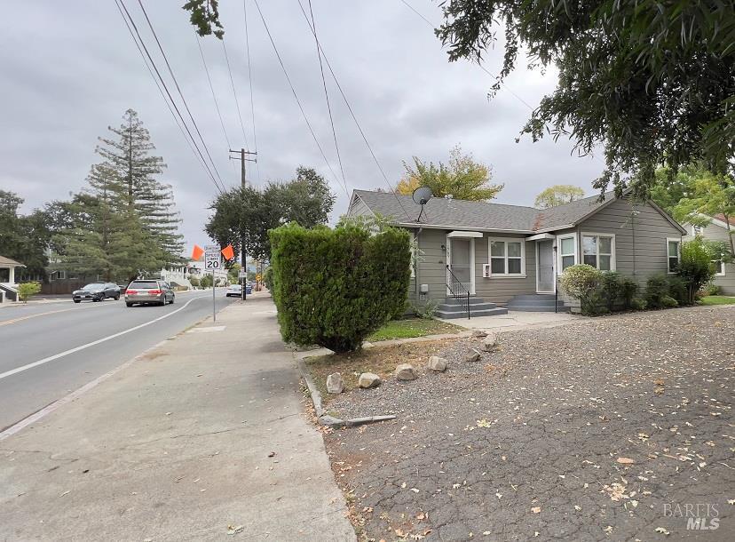 Detail Gallery Image 3 of 32 For 1769 3rd St, Napa,  CA 94559 - – Beds | – Baths