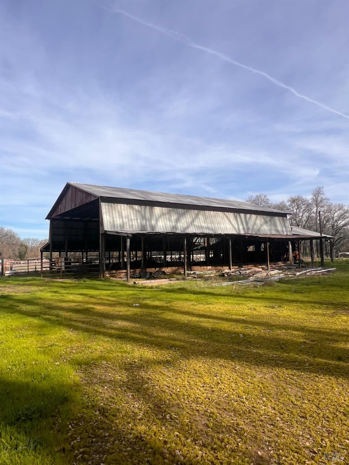 Detail Gallery Image 11 of 37 For 78951 Zenia Rd, Covelo,  CA 95428 - 3 Beds | 1/1 Baths