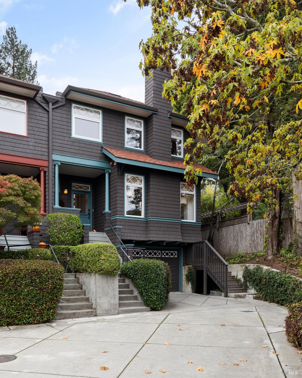 Front Image Thumbnail for BA325103198