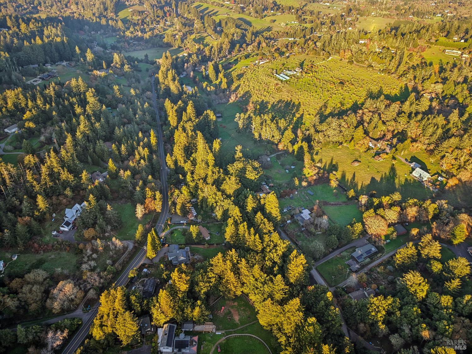 Detail Gallery Image 43 of 50 For 189 Wagnon Rd, Sebastopol,  CA 95472 - 2 Beds | 1/1 Baths