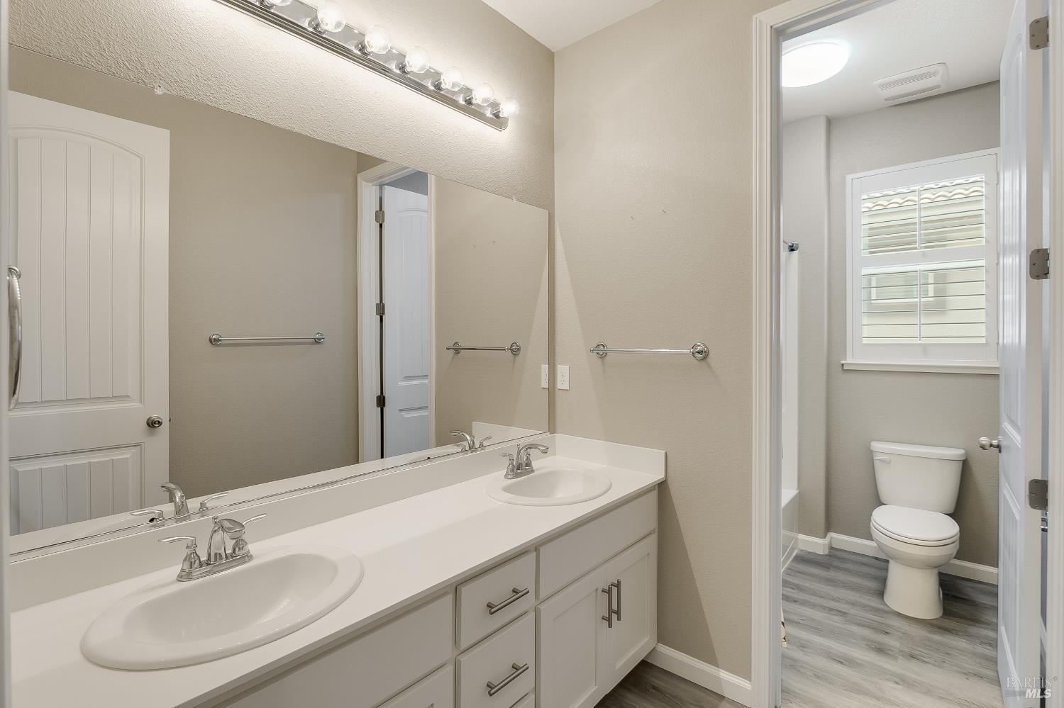 Detail Gallery Image 38 of 76 For 425 Epic St, Vacaville,  CA 95688 - 4 Beds | 3 Baths