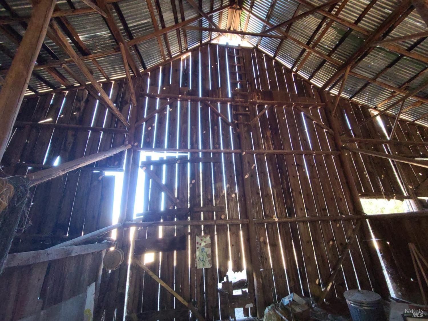 Detail Gallery Image 27 of 43 For 75589 Covelo Rd, Covelo,  CA 95428 - 2 Beds | 1 Baths