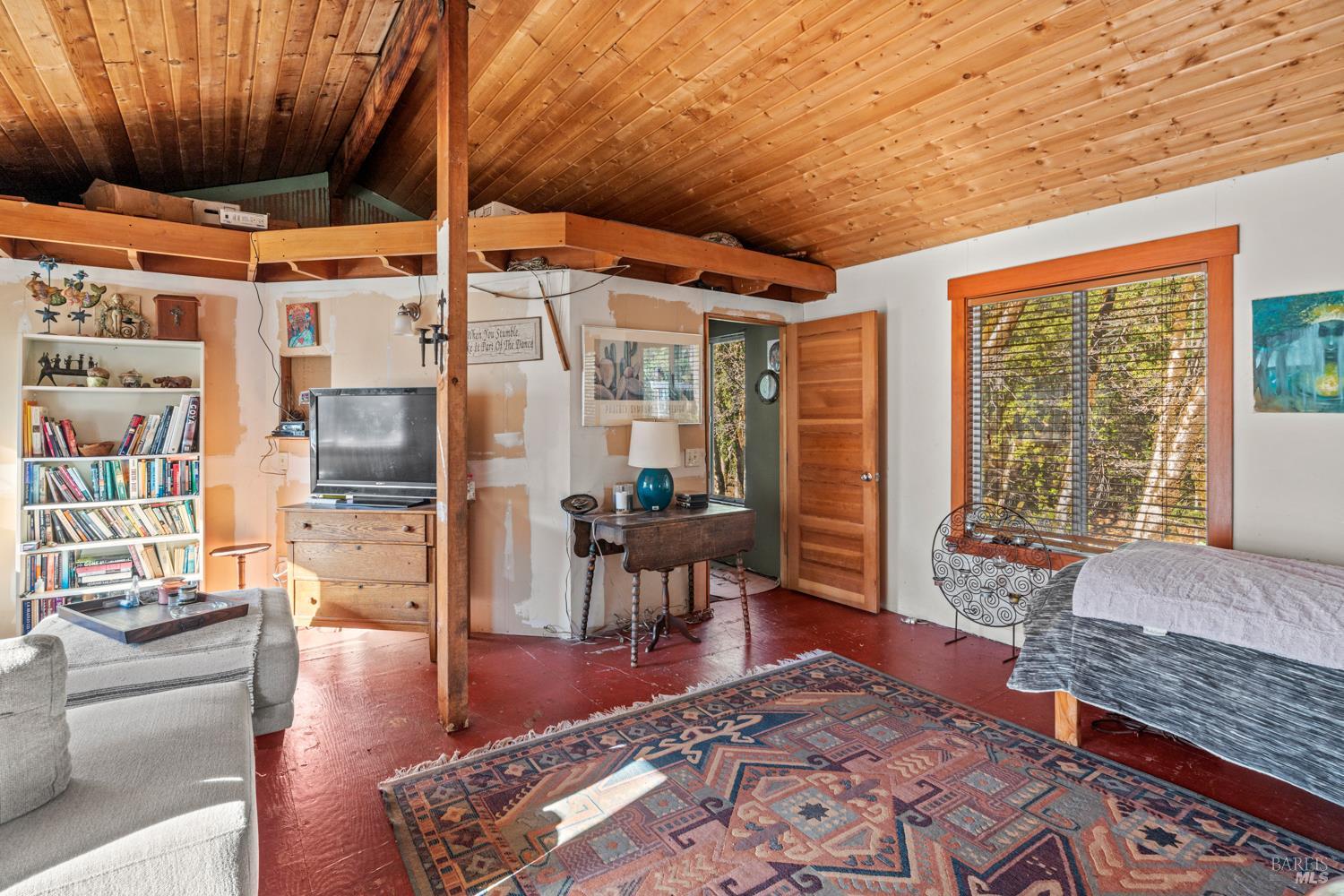 Detail Gallery Image 11 of 49 For Address Is Not Disclosed, Laytonville,  CA 95454 - 1 Beds | 1/1 Baths