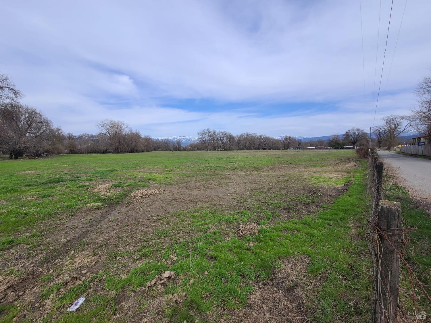 Detail Gallery Image 10 of 43 For 75589 Covelo Rd, Covelo,  CA 95428 - 2 Beds | 1 Baths