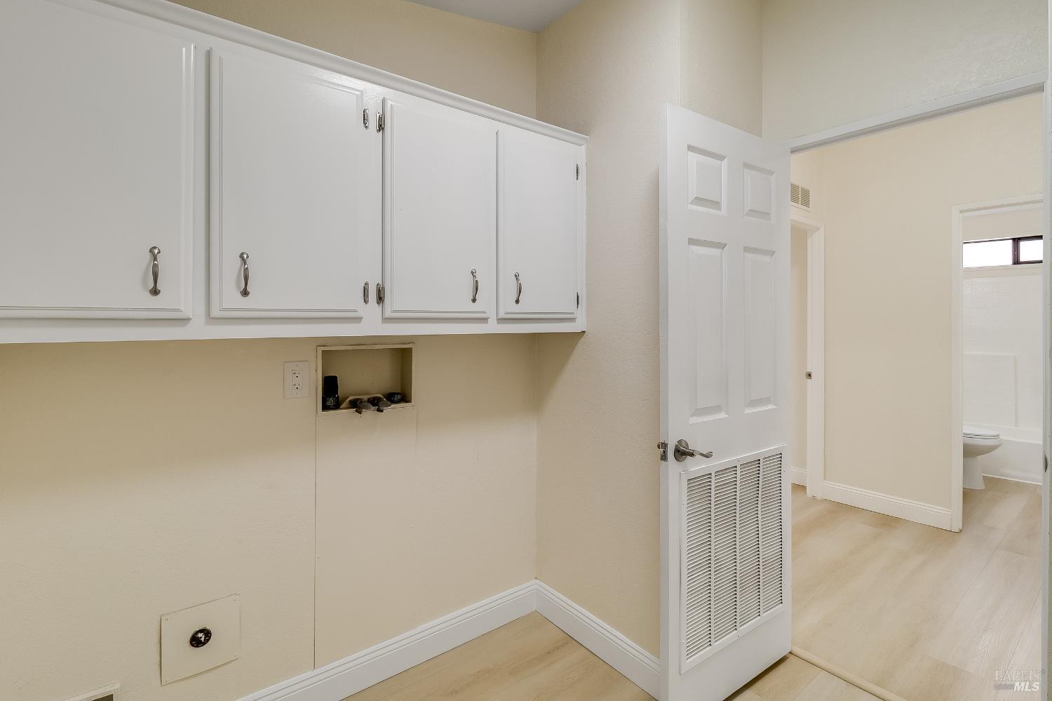 Detail Gallery Image 38 of 58 For 2555 Flosden Rd 8, American Canyon,  CA 94503 - 3 Beds | 2 Baths