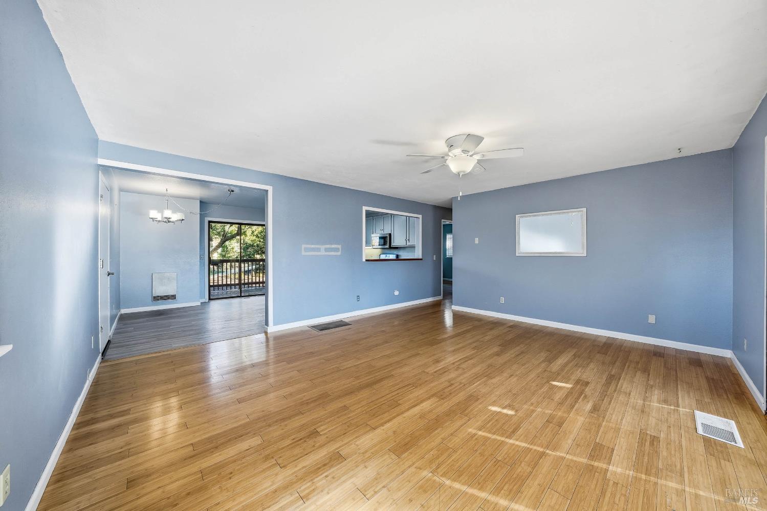 Detail Gallery Image 2 of 75 For 4080 Kensington Way, Lucerne,  CA 95458 - 2 Beds | 1/1 Baths