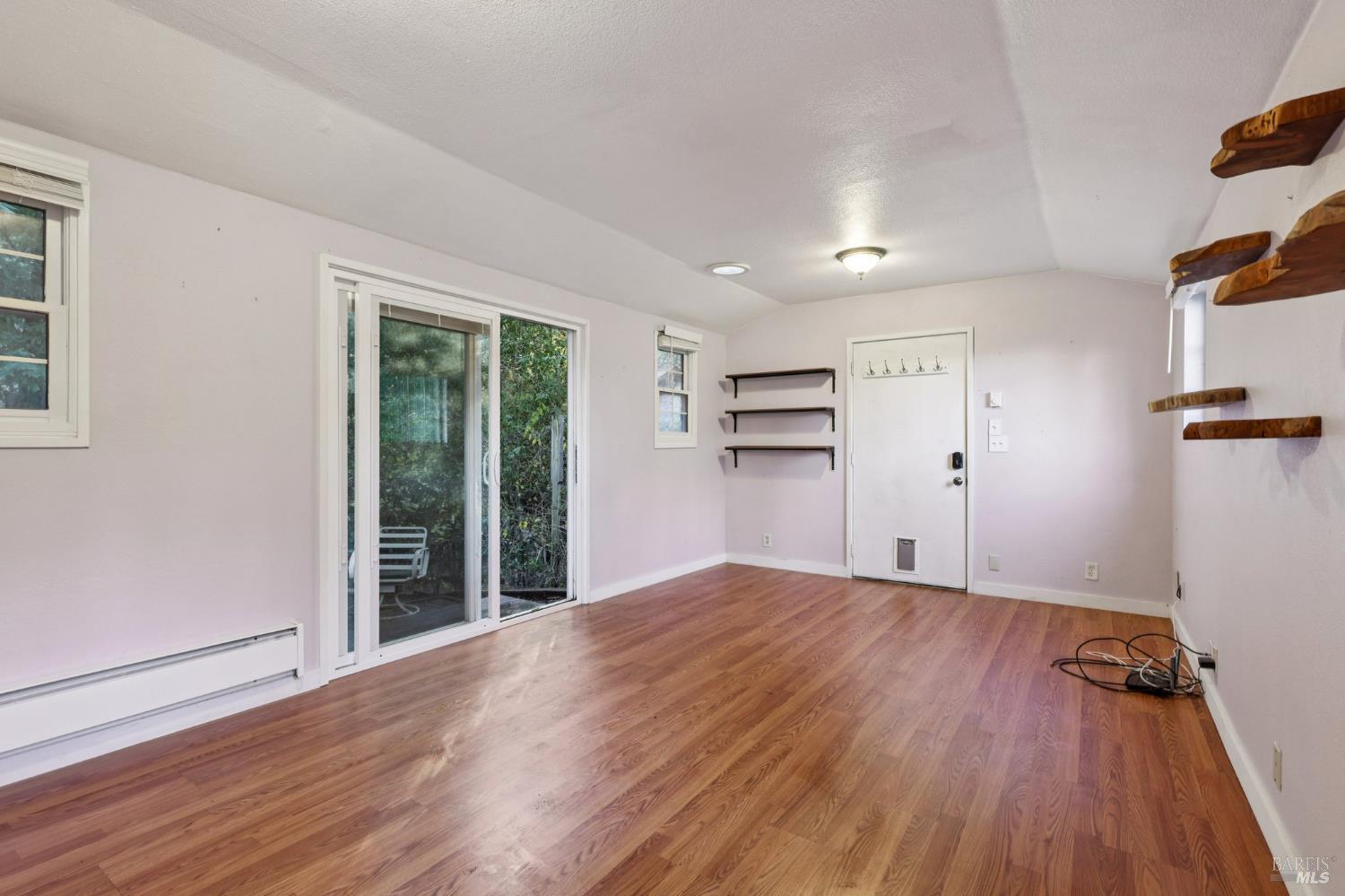 Detail Gallery Image 23 of 50 For 189 Wagnon Rd, Sebastopol,  CA 95472 - 2 Beds | 1/1 Baths