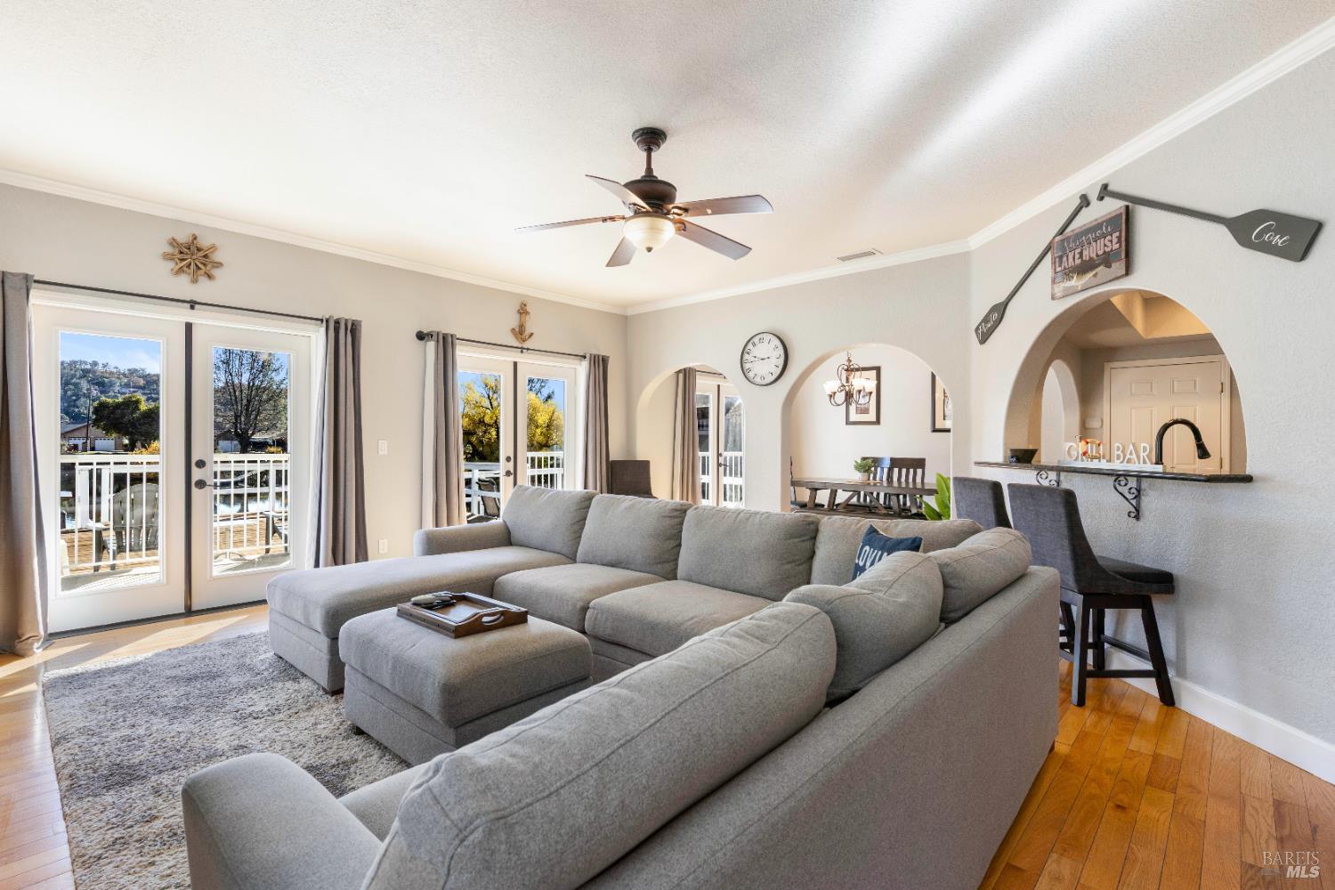 Detail Gallery Image 13 of 69 For 11115 Lakeshore Dr, Clearlake,  CA 95424 - 3 Beds | 3/1 Baths