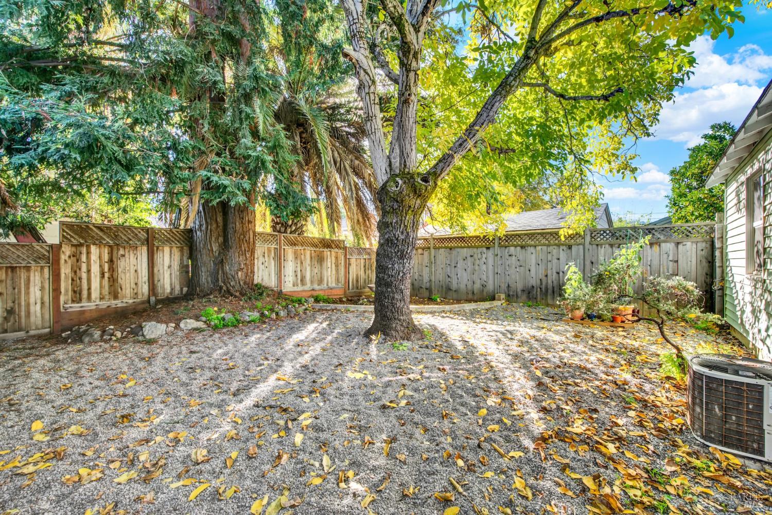 Detail Gallery Image 40 of 54 For 211 Triplett Dr, Cloverdale,  CA 95425 - 2 Beds | 1 Baths