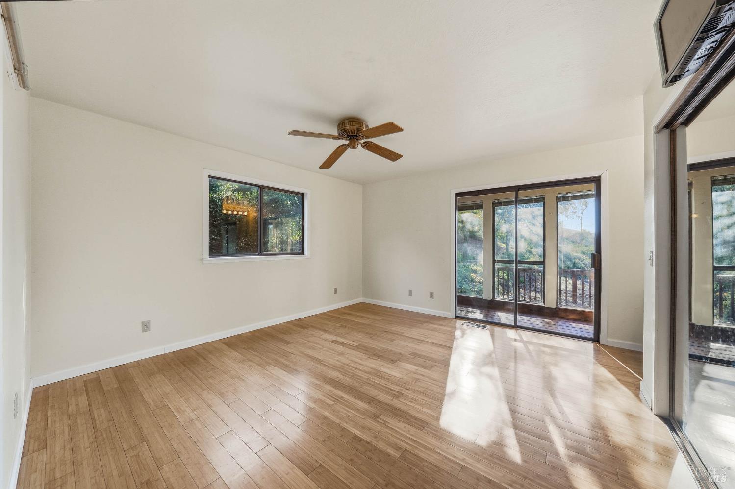 Detail Gallery Image 5 of 75 For 4080 Kensington Way, Lucerne,  CA 95458 - 2 Beds | 1/1 Baths