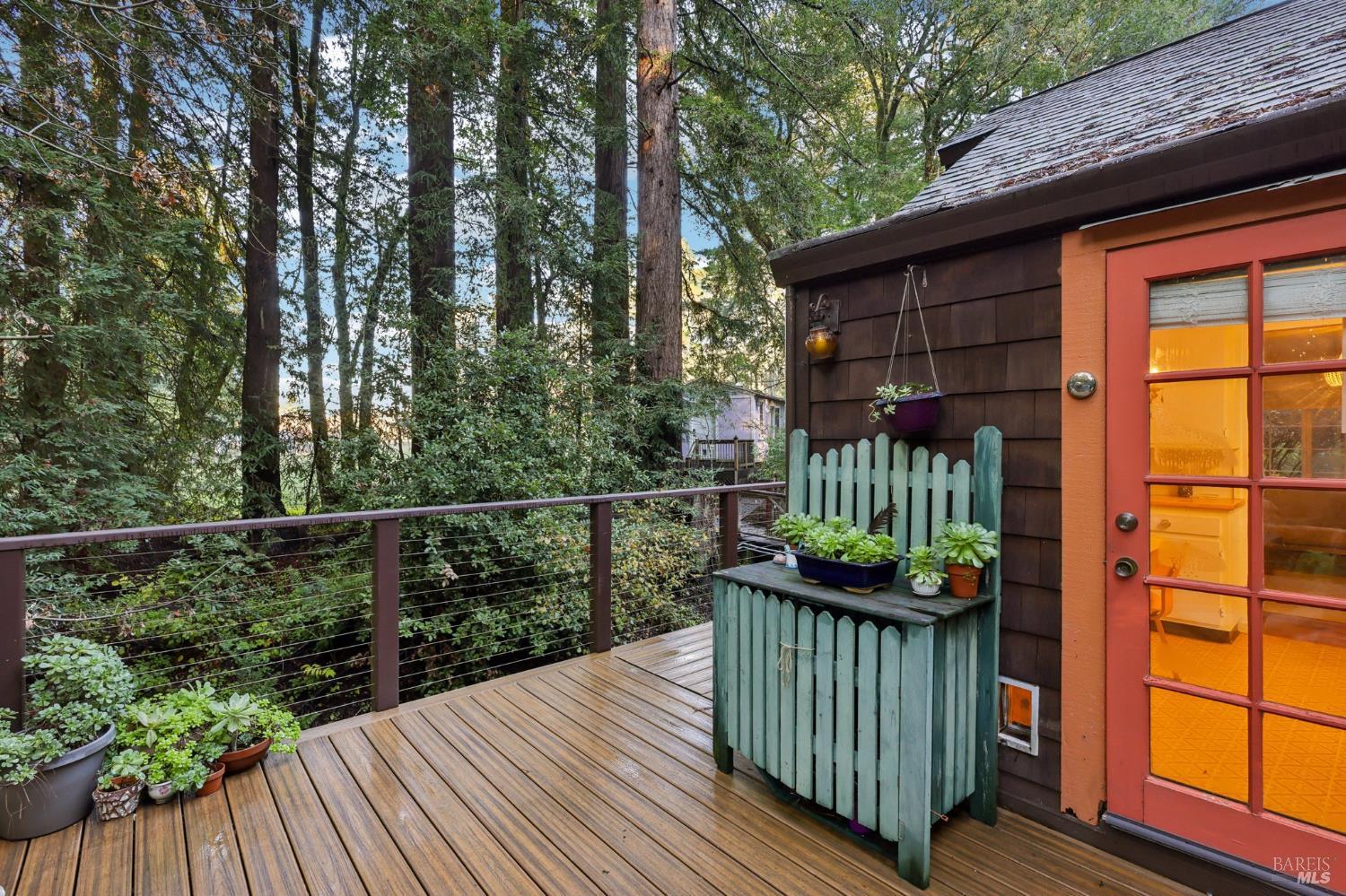 Detail Gallery Image 28 of 50 For 189 Wagnon Rd, Sebastopol,  CA 95472 - 2 Beds | 1/1 Baths