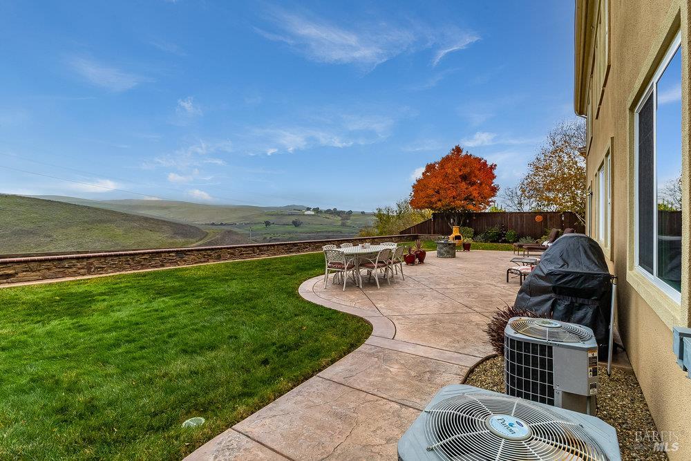 Detail Gallery Image 58 of 66 For 544 Lansing Cir, Benicia,  CA 94510 - 4 Beds | 3 Baths