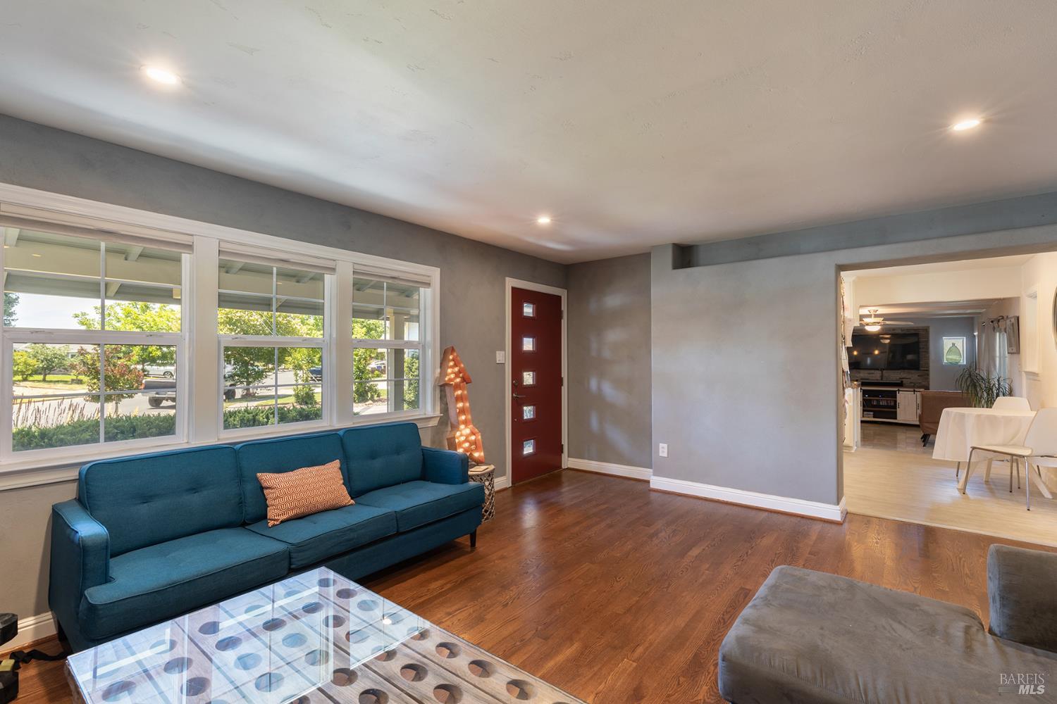 Detail Gallery Image 7 of 27 For 3556 Palomar Way, Napa,  CA 94558 - 3 Beds | 2 Baths