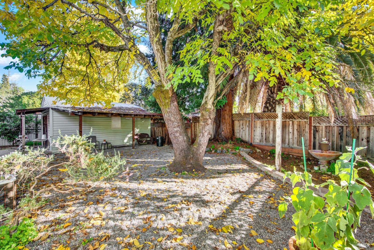 Detail Gallery Image 41 of 54 For 211 Triplett Dr, Cloverdale,  CA 95425 - 2 Beds | 1 Baths