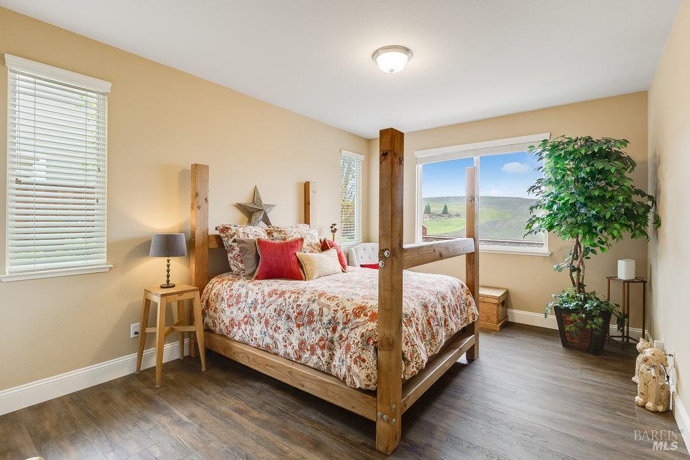 Detail Gallery Image 25 of 66 For 544 Lansing Cir, Benicia,  CA 94510 - 4 Beds | 3 Baths