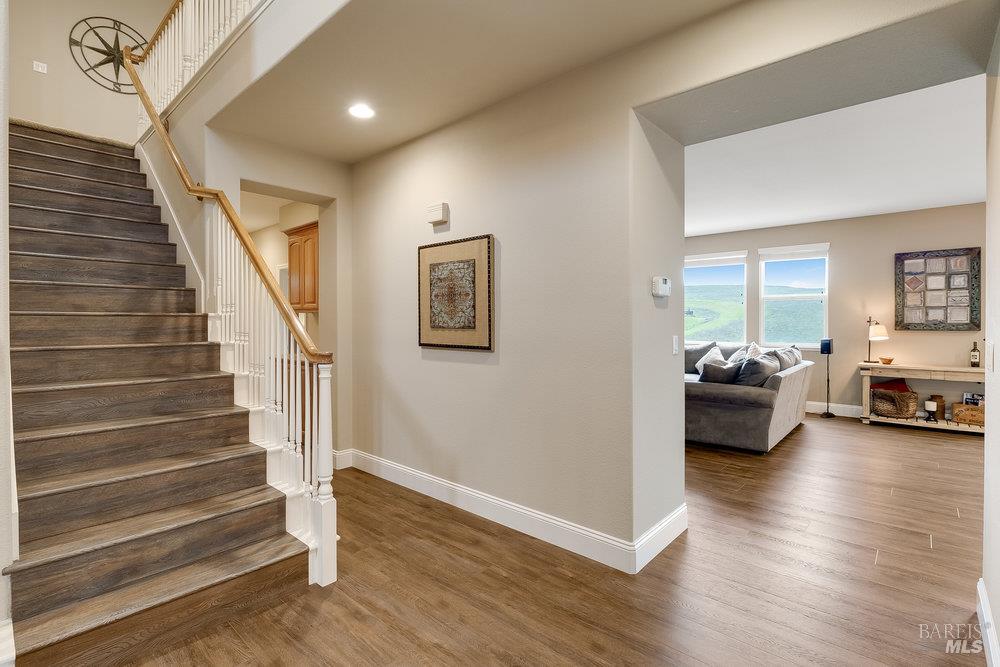 Detail Gallery Image 29 of 66 For 544 Lansing Cir, Benicia,  CA 94510 - 4 Beds | 3 Baths