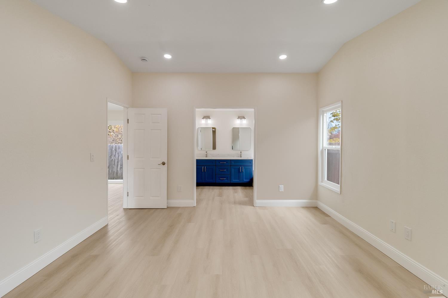 Detail Gallery Image 22 of 58 For 2555 Flosden Rd 8, American Canyon,  CA 94503 - 3 Beds | 2 Baths