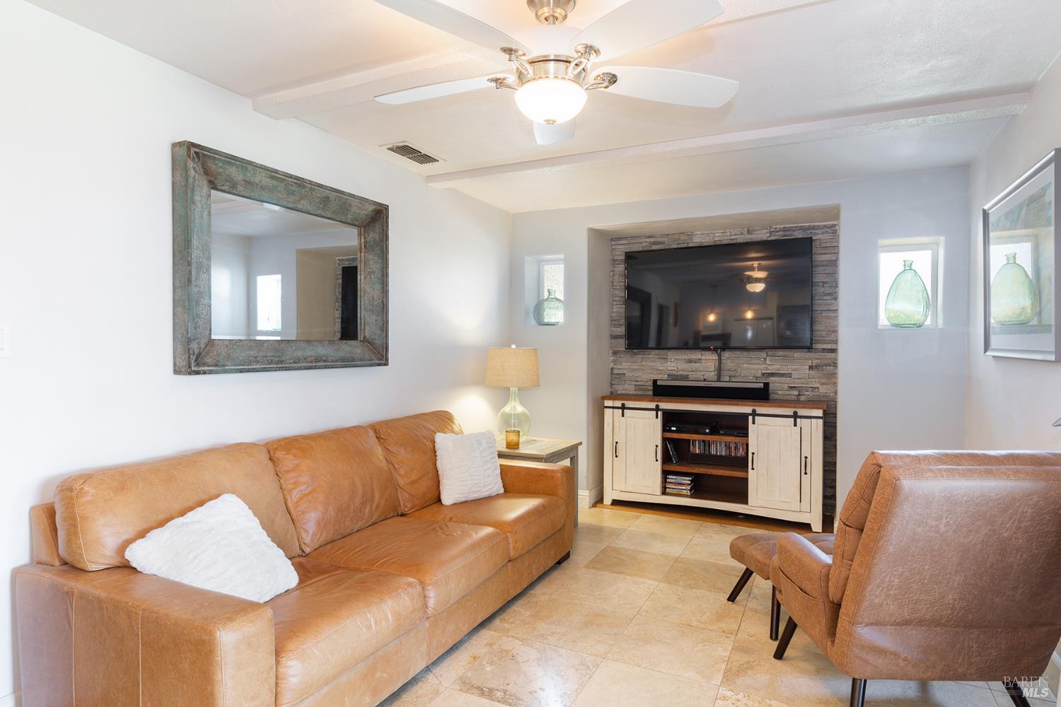 Detail Gallery Image 20 of 27 For 3556 Palomar Way, Napa,  CA 94558 - 3 Beds | 2 Baths