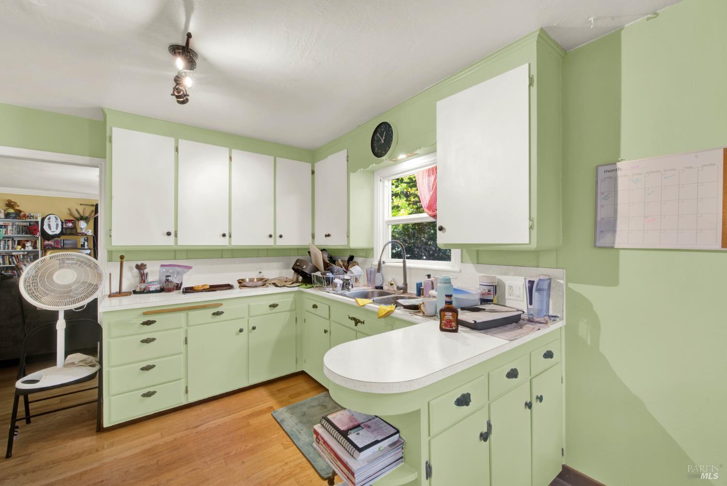 Detail Gallery Image 20 of 54 For 211 Triplett Dr, Cloverdale,  CA 95425 - 2 Beds | 1 Baths