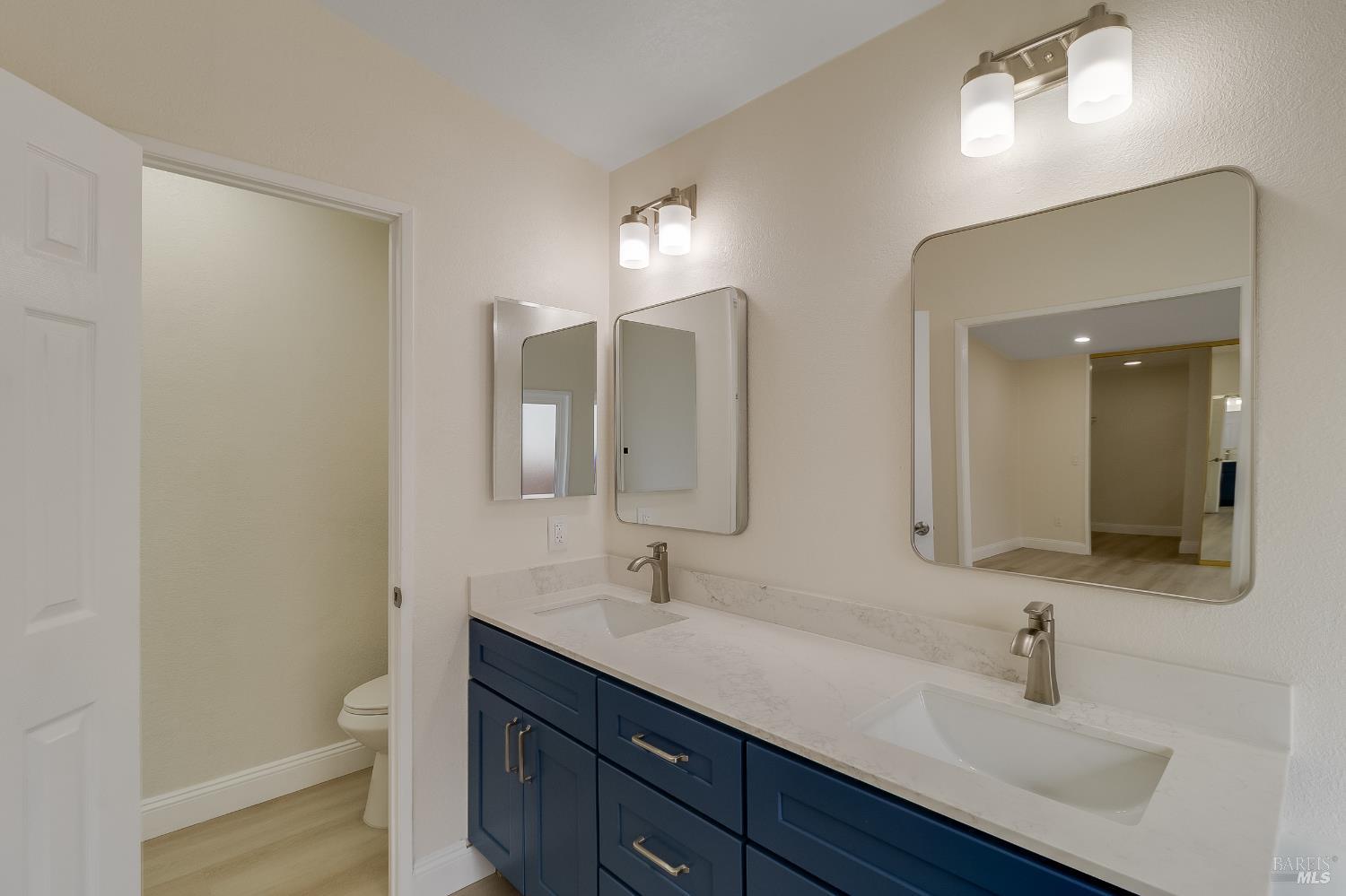 Detail Gallery Image 27 of 58 For 2555 Flosden Rd 8, American Canyon,  CA 94503 - 3 Beds | 2 Baths