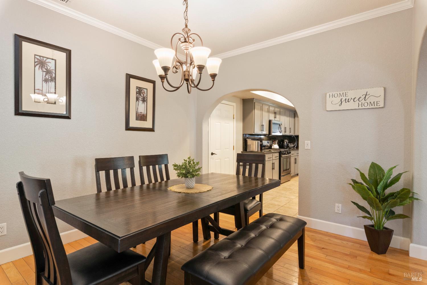 Detail Gallery Image 17 of 69 For 11115 Lakeshore Dr, Clearlake,  CA 95424 - 3 Beds | 3/1 Baths