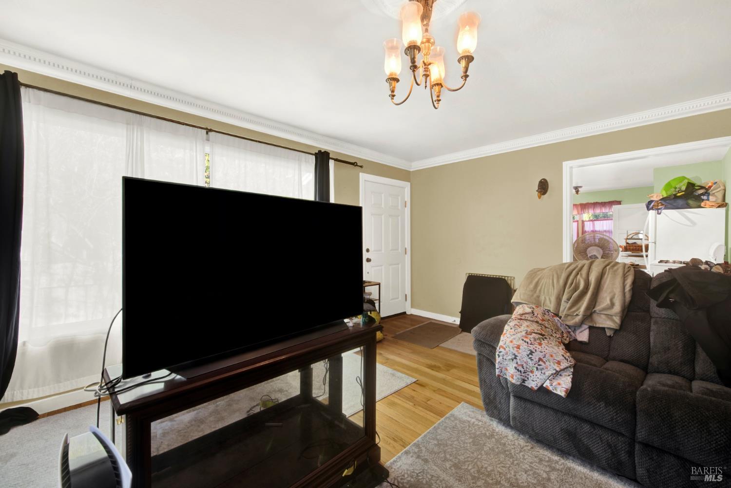 Detail Gallery Image 13 of 54 For 211 Triplett Dr, Cloverdale,  CA 95425 - 2 Beds | 1 Baths