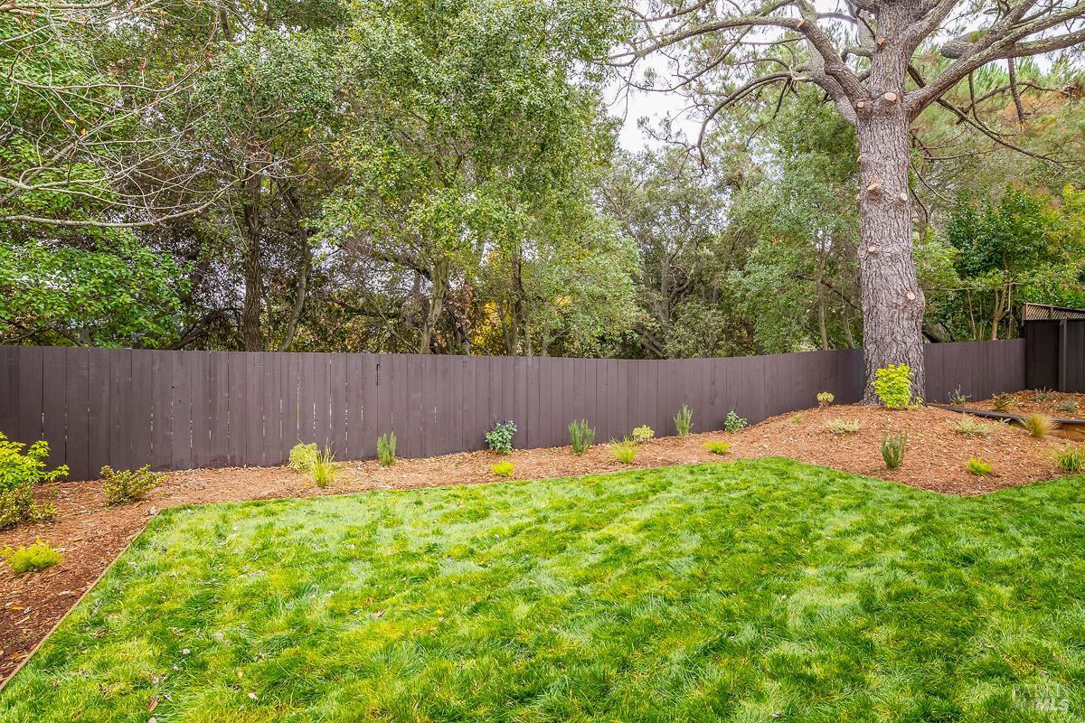 Detail Gallery Image 20 of 29 For 59 Trellis Dr, San Rafael,  CA 94903 - 4 Beds | 2 Baths