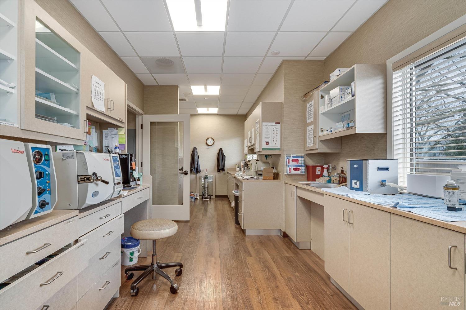 Detail Gallery Image 36 of 64 For 1400 Medical Center Dr, Rohnert Park,  CA 94928 - – Beds | – Baths