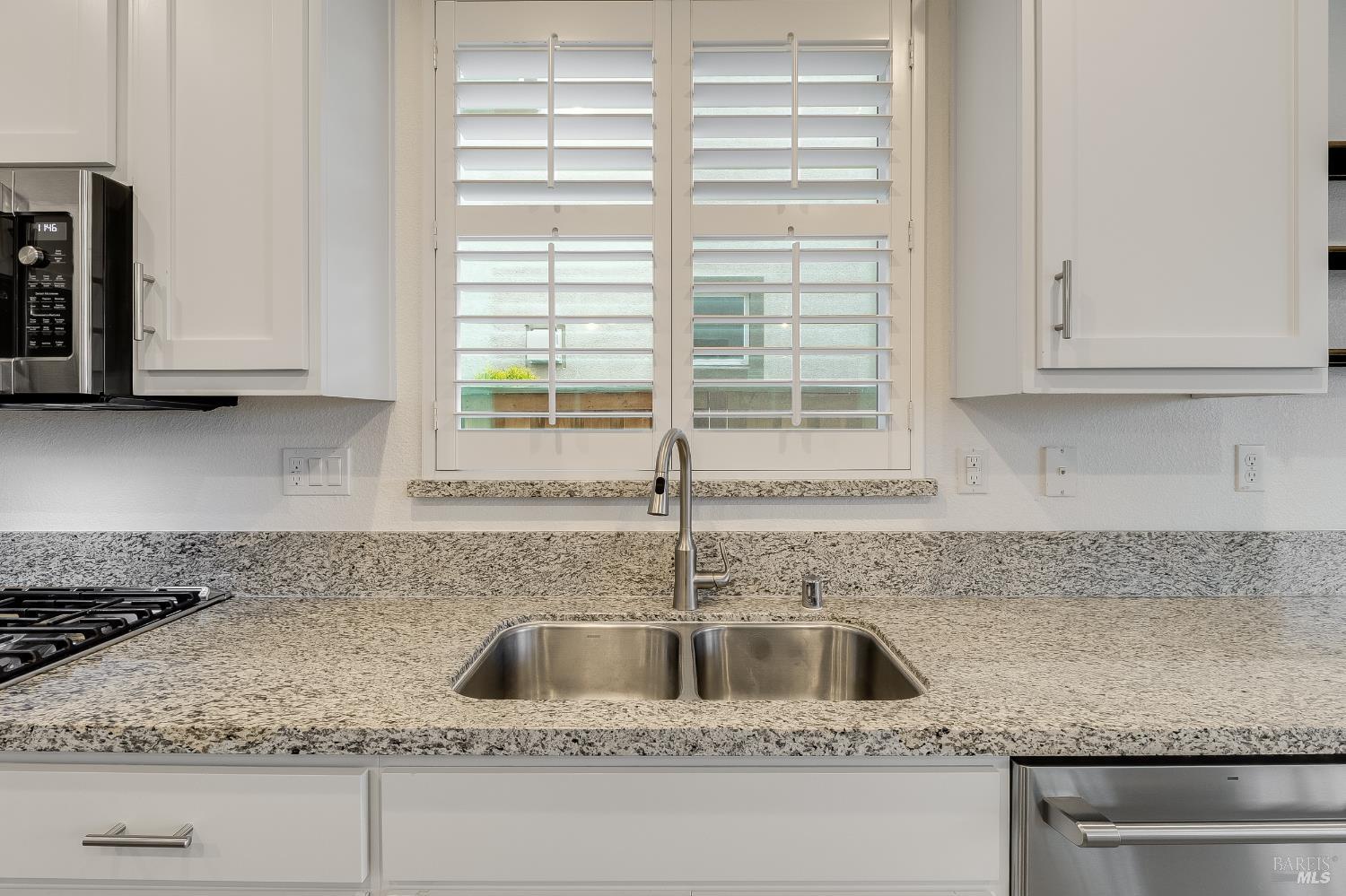 Detail Gallery Image 24 of 76 For 425 Epic St, Vacaville,  CA 95688 - 4 Beds | 3 Baths