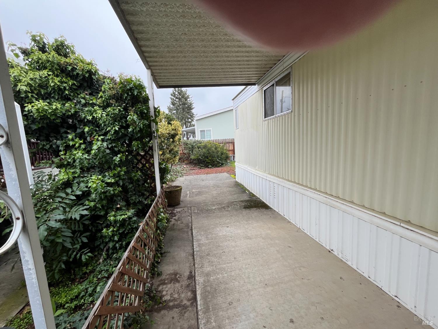 Detail Gallery Image 9 of 19 For 180 Sherry Cir, Yountville,  CA 94599 - 2 Beds | 2 Baths