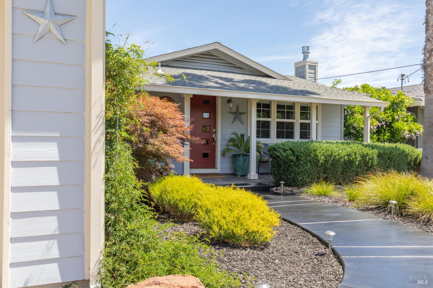 Detail Gallery Image 3 of 27 For 3556 Palomar Way, Napa,  CA 94558 - 3 Beds | 2 Baths