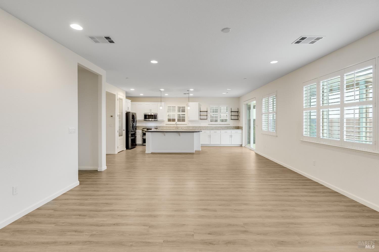 Detail Gallery Image 30 of 76 For 425 Epic St, Vacaville,  CA 95688 - 4 Beds | 3 Baths