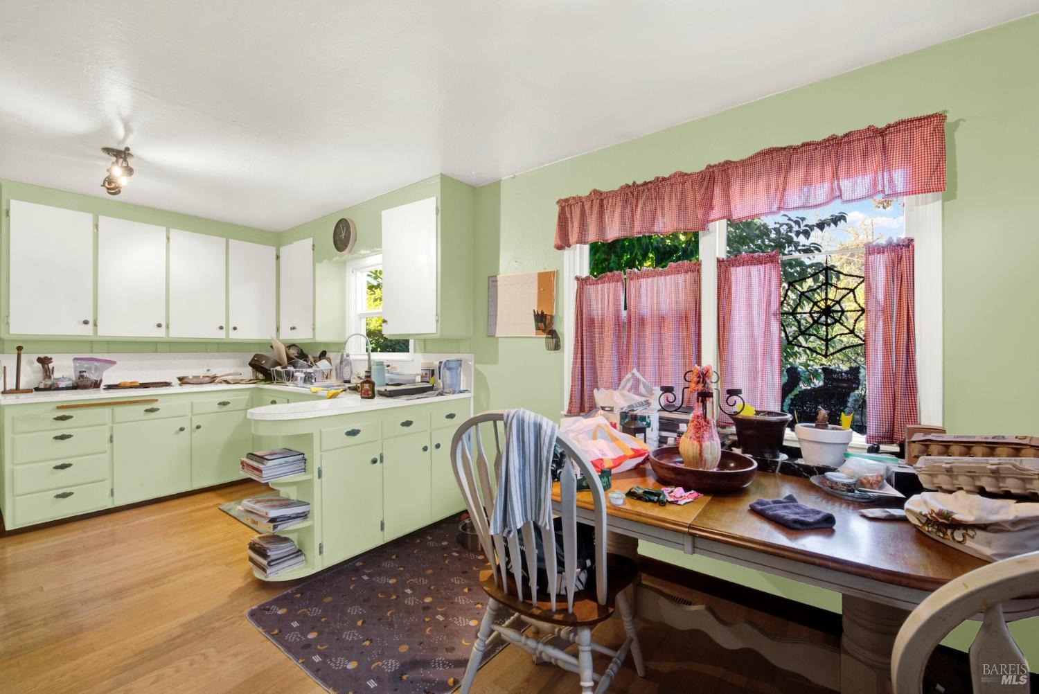 Detail Gallery Image 16 of 54 For 211 Triplett Dr, Cloverdale,  CA 95425 - 2 Beds | 1 Baths