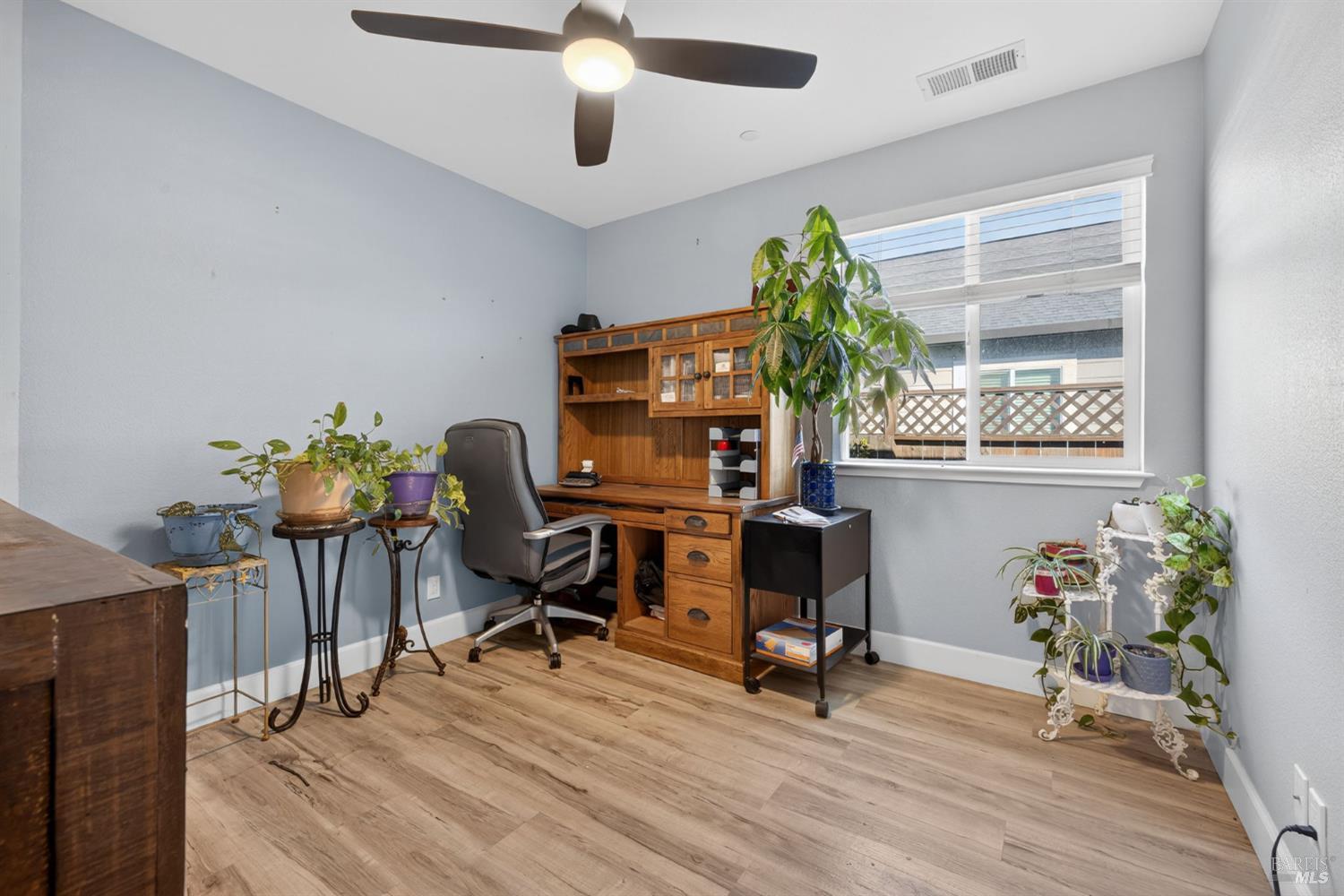 Detail Gallery Image 12 of 22 For 1661 Hopper Ave, Santa Rosa,  CA 95403 - 3 Beds | 2 Baths