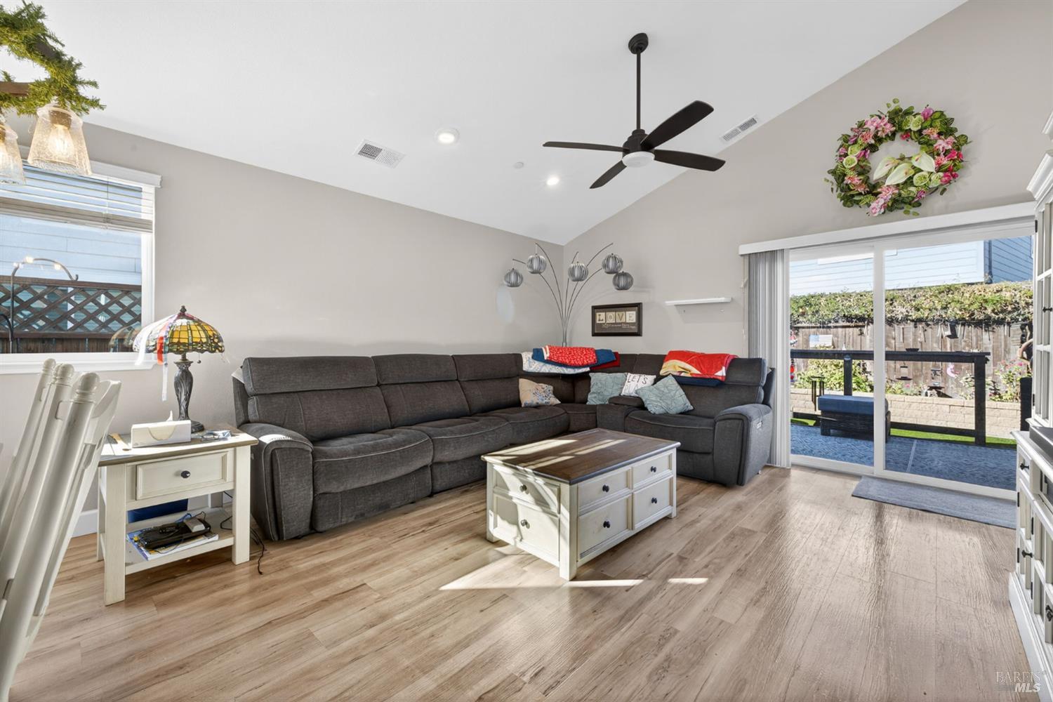 Detail Gallery Image 5 of 22 For 1661 Hopper Ave, Santa Rosa,  CA 95403 - 3 Beds | 2 Baths