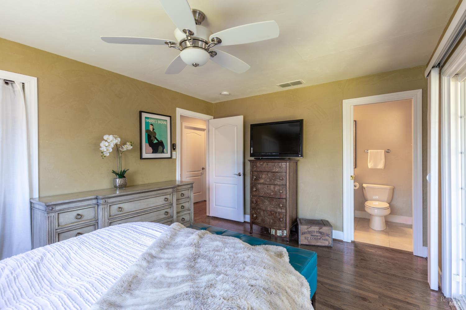 Detail Gallery Image 14 of 27 For 3556 Palomar Way, Napa,  CA 94558 - 3 Beds | 2 Baths