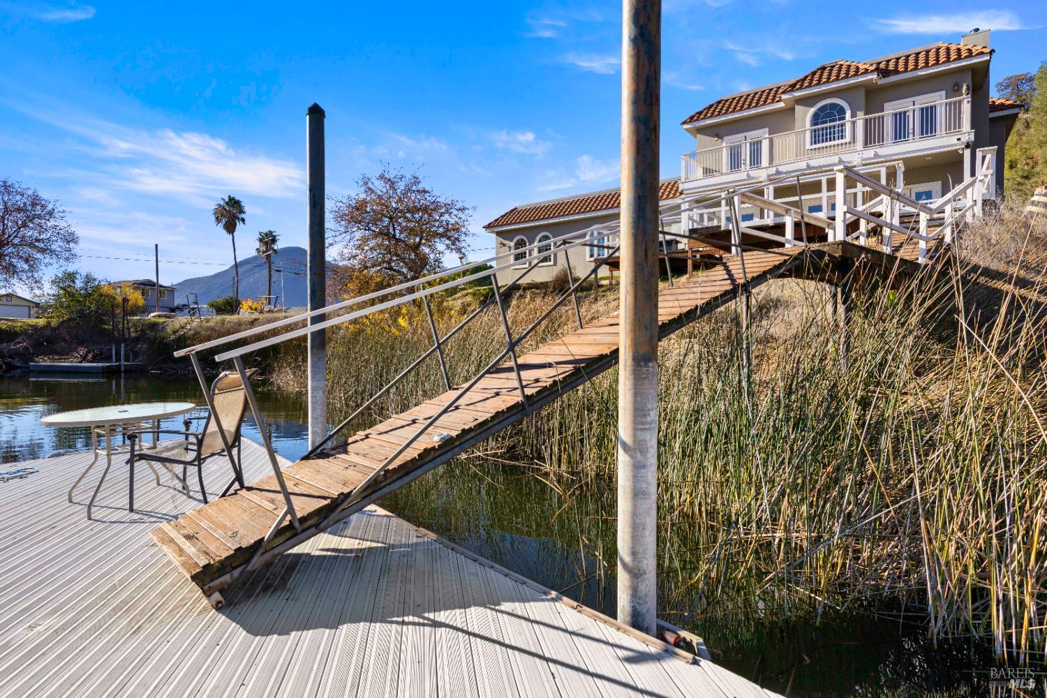 Detail Gallery Image 56 of 69 For 11115 Lakeshore Dr, Clearlake,  CA 95424 - 3 Beds | 3/1 Baths