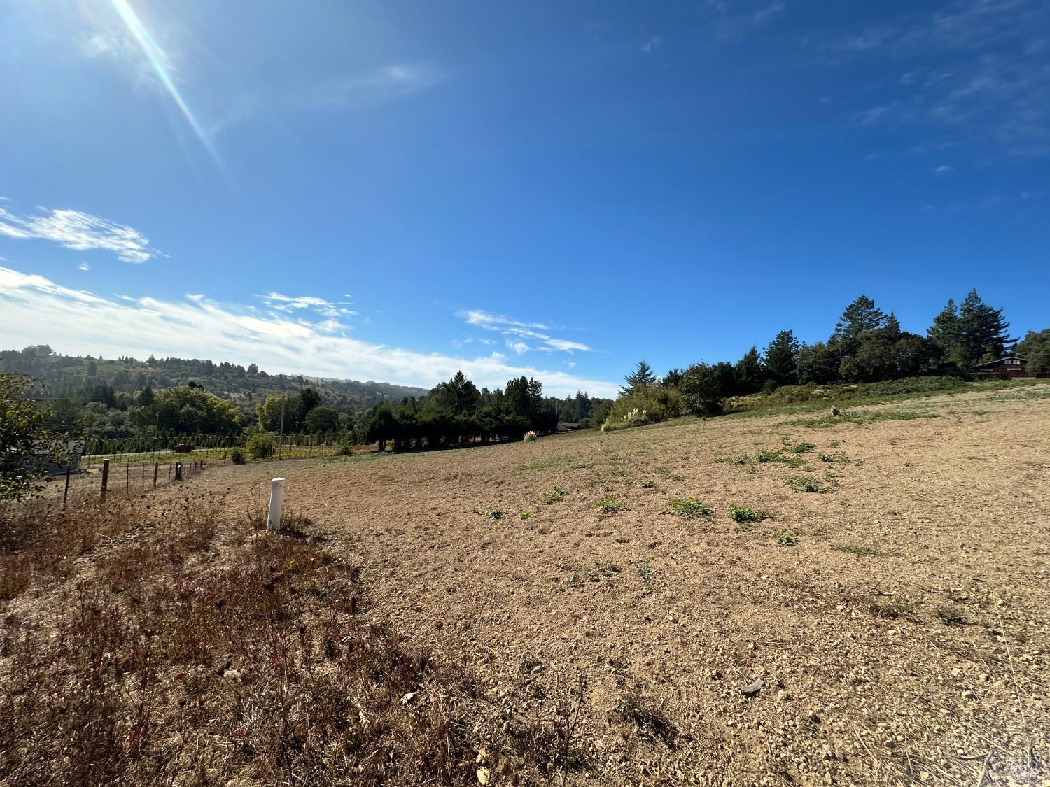 Detail Gallery Image 4 of 6 For 940 Ferguson Rd, Sebastopol,  CA 95472 - – Beds | – Baths