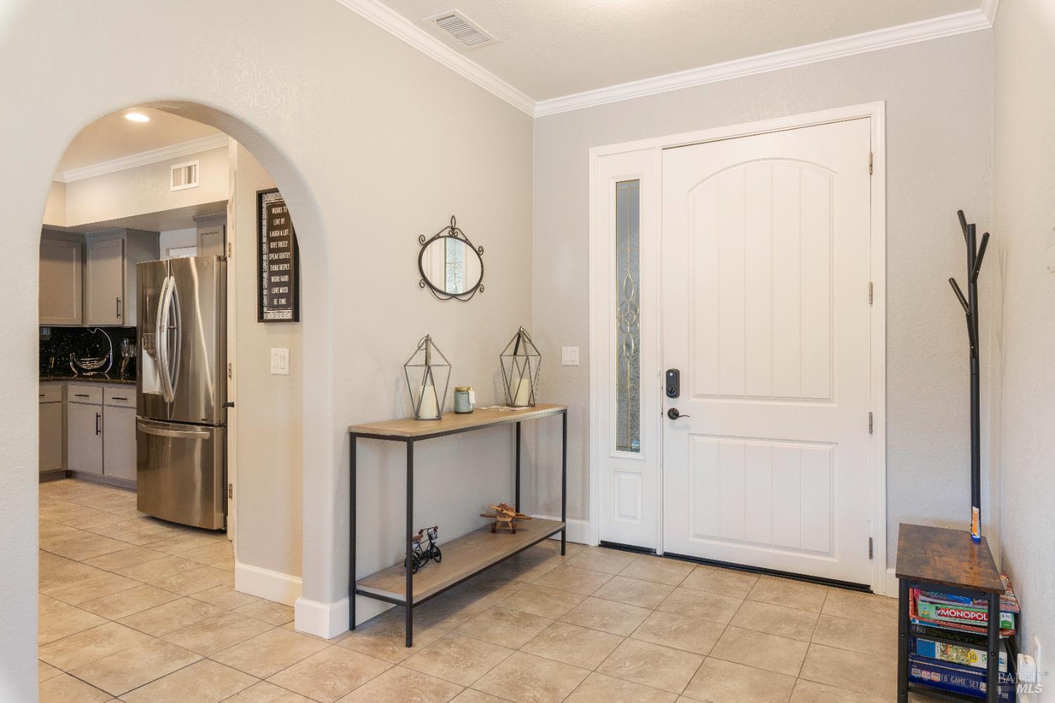 Detail Gallery Image 9 of 69 For 11115 Lakeshore Dr, Clearlake,  CA 95424 - 3 Beds | 3/1 Baths