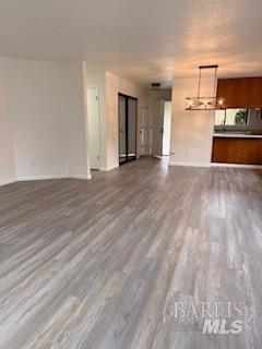 Detail Gallery Image 3 of 3 For 1733 Burgundy Pl, Santa Rosa,  CA 95403 - 3 Beds | 2 Baths