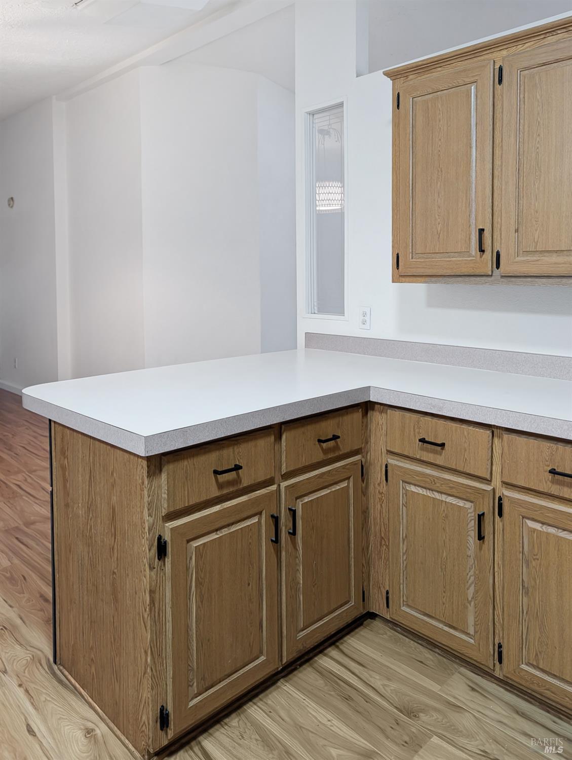 Detail Gallery Image 8 of 12 For 49 Del Paso Ct, Vacaville,  CA 95687 - 3 Beds | 2 Baths