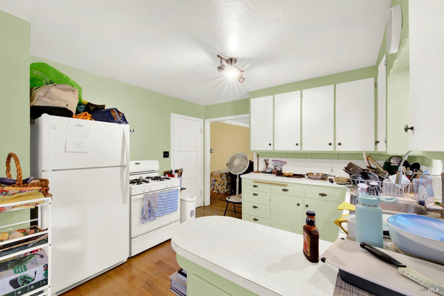 Detail Gallery Image 21 of 54 For 211 Triplett Dr, Cloverdale,  CA 95425 - 2 Beds | 1 Baths