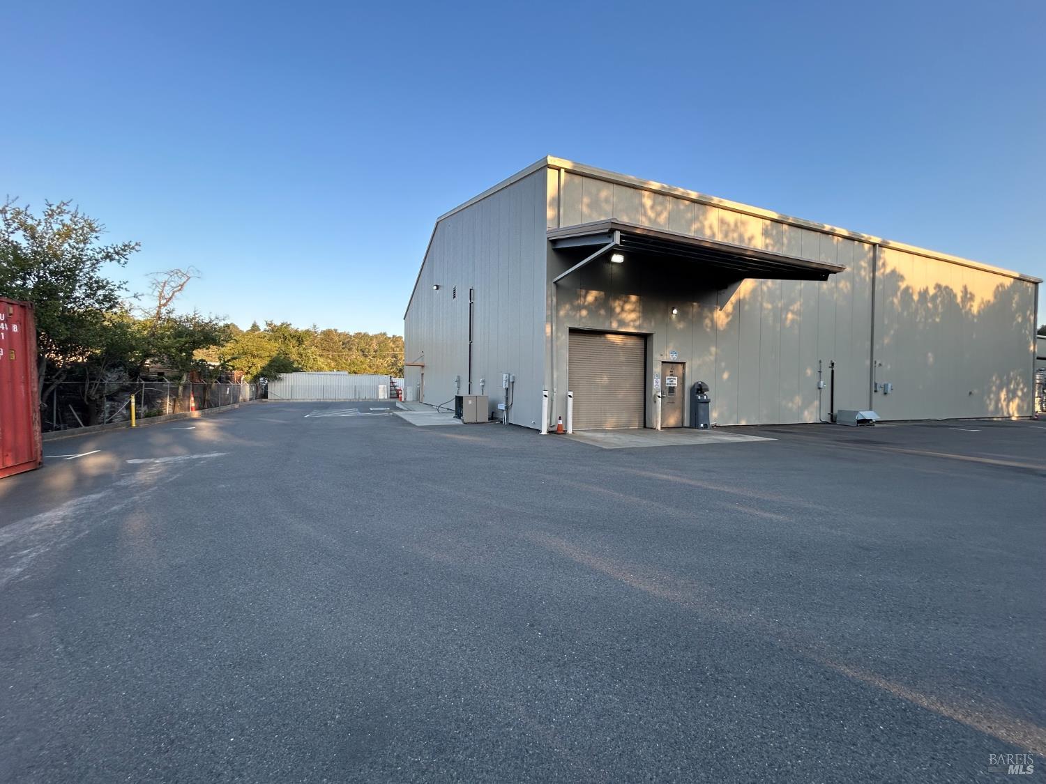 Detail Gallery Image 18 of 21 For 140 Grove Ct #B,  Healdsburg,  CA 95448 - – Beds | – Baths