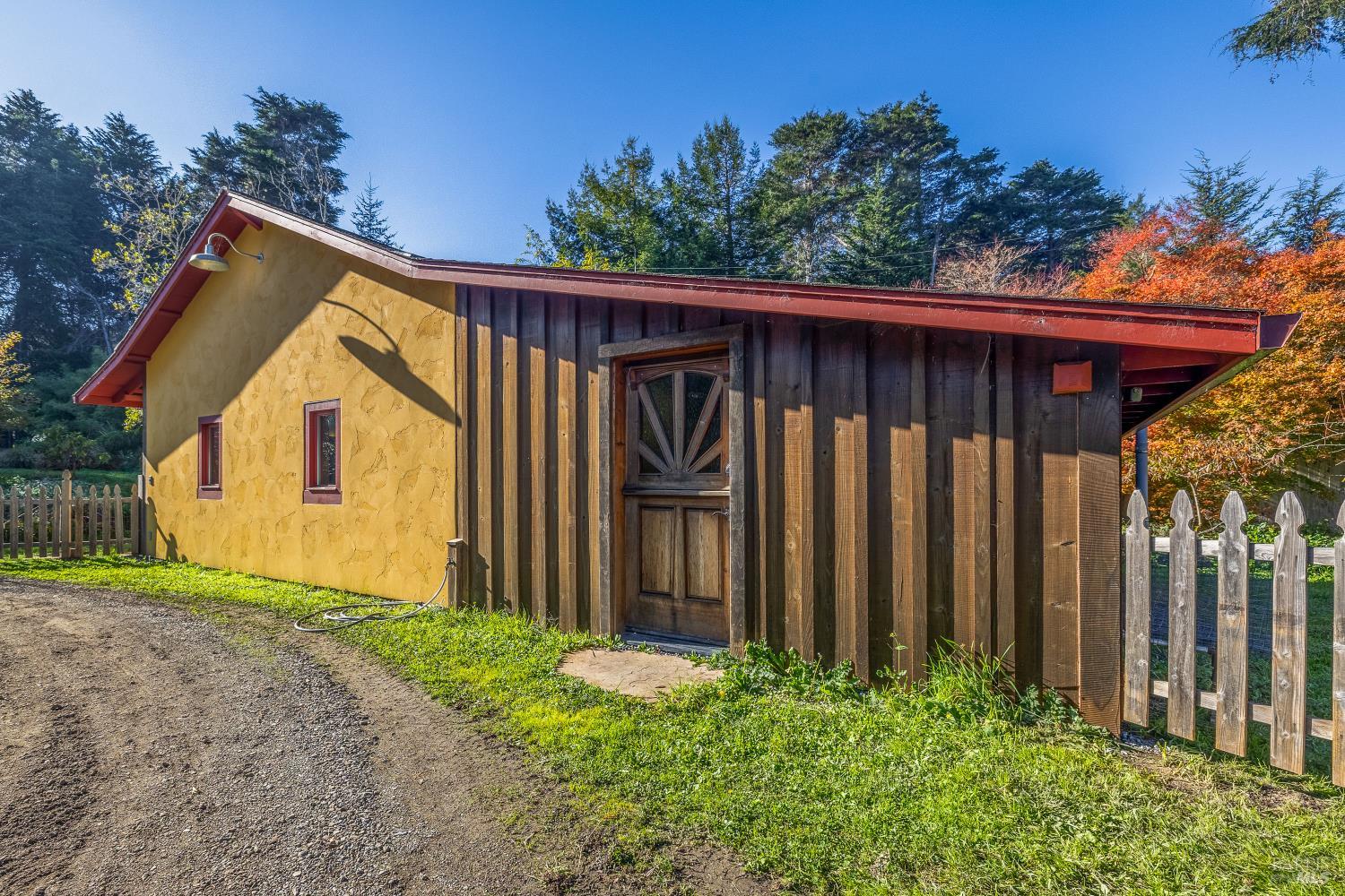 Detail Gallery Image 38 of 41 For 19204 Benson Ln, Fort Bragg,  CA 95437 - 2 Beds | 2 Baths