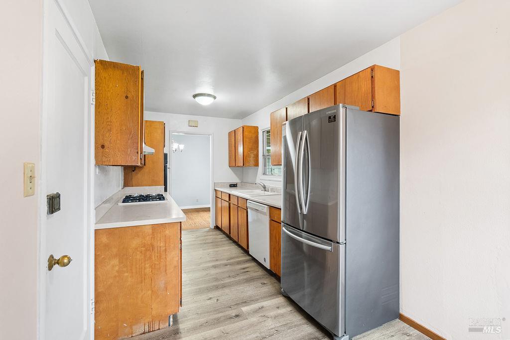 Detail Gallery Image 11 of 35 For 121 Jackson Way, Vallejo,  CA 94591 - 4 Beds | 2 Baths