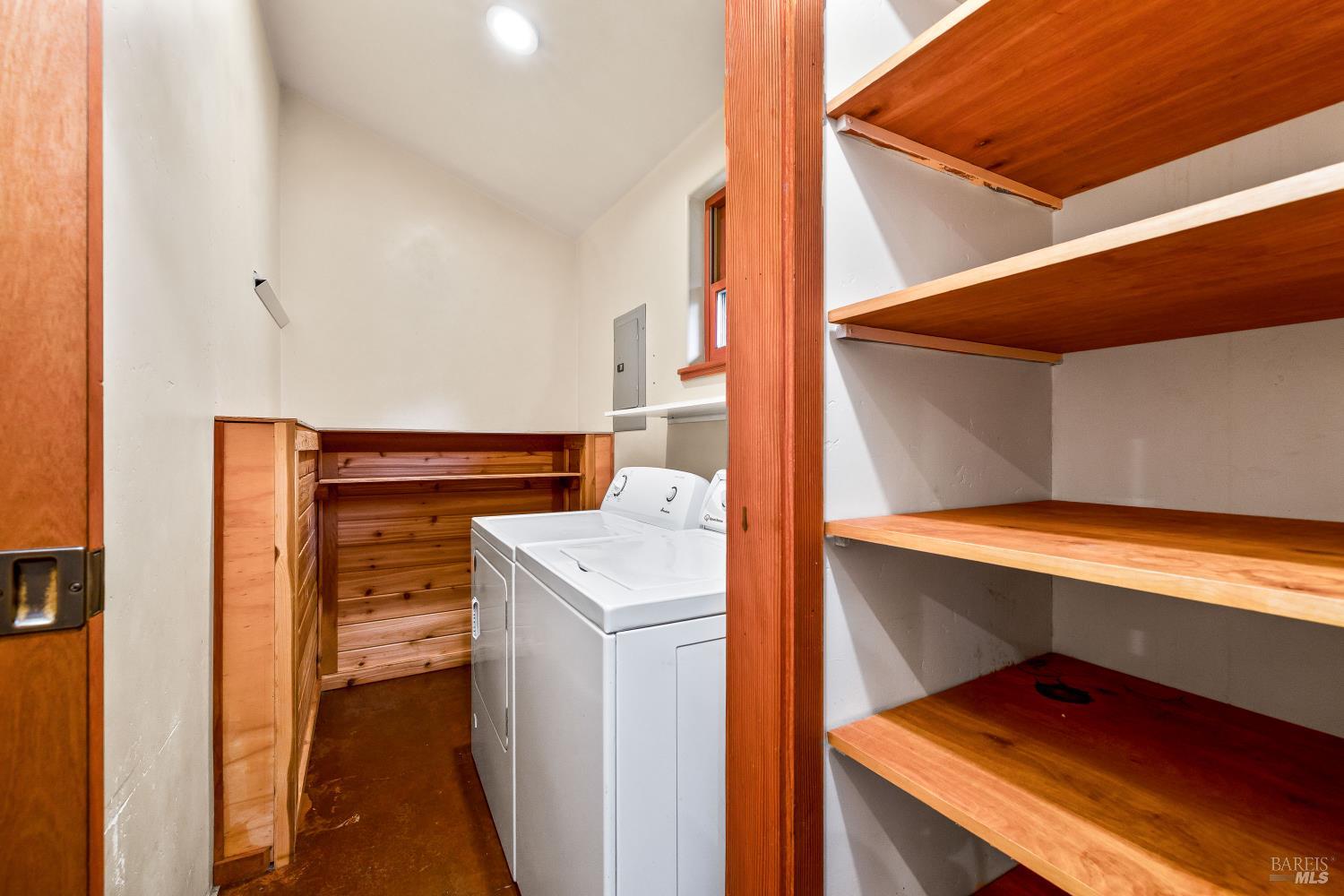 Detail Gallery Image 10 of 41 For 19204 Benson Ln, Fort Bragg,  CA 95437 - 2 Beds | 2 Baths