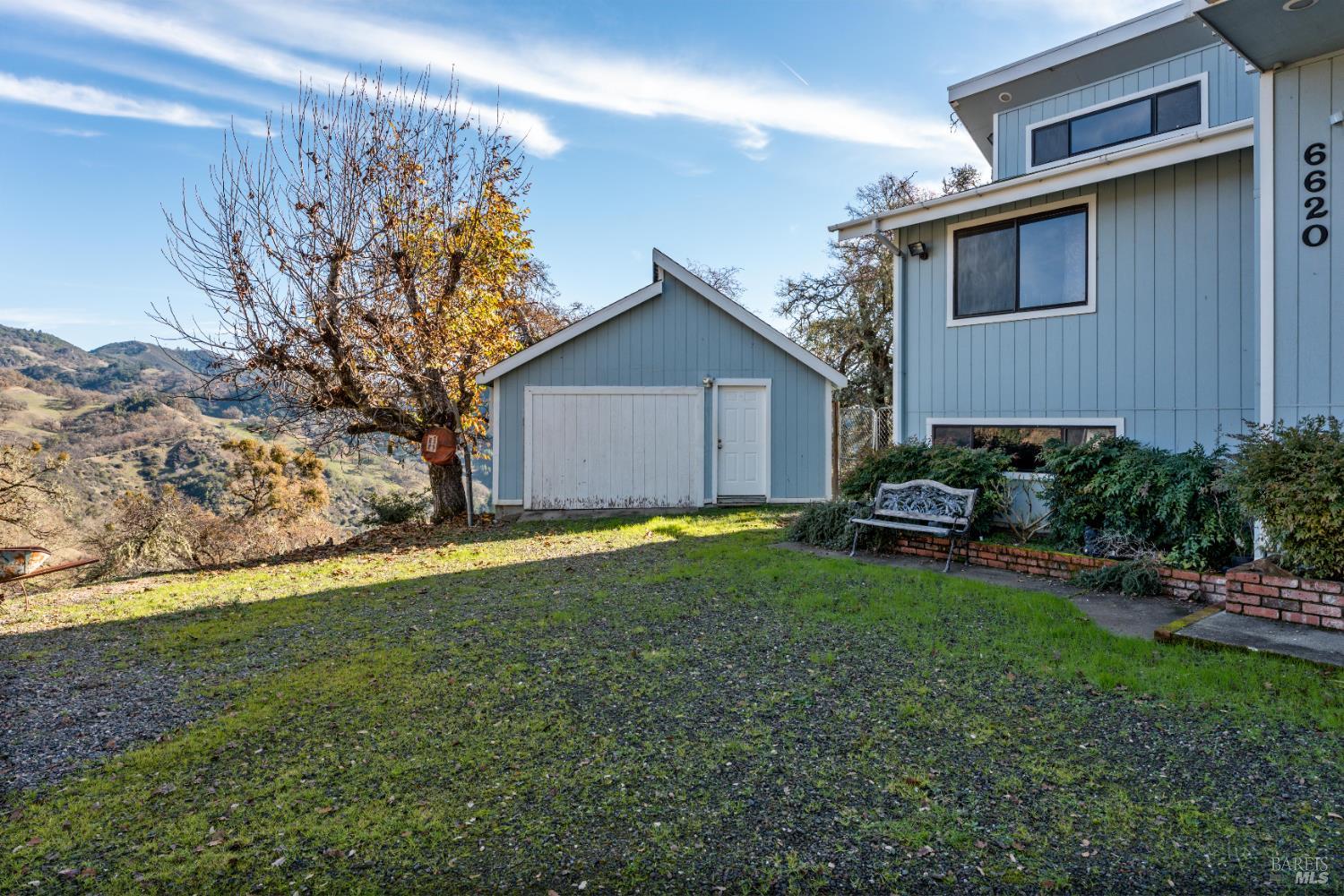 Detail Gallery Image 39 of 47 For 6620 Robinson Creek Rd, Ukiah,  CA 95482 - 5 Beds | 3 Baths